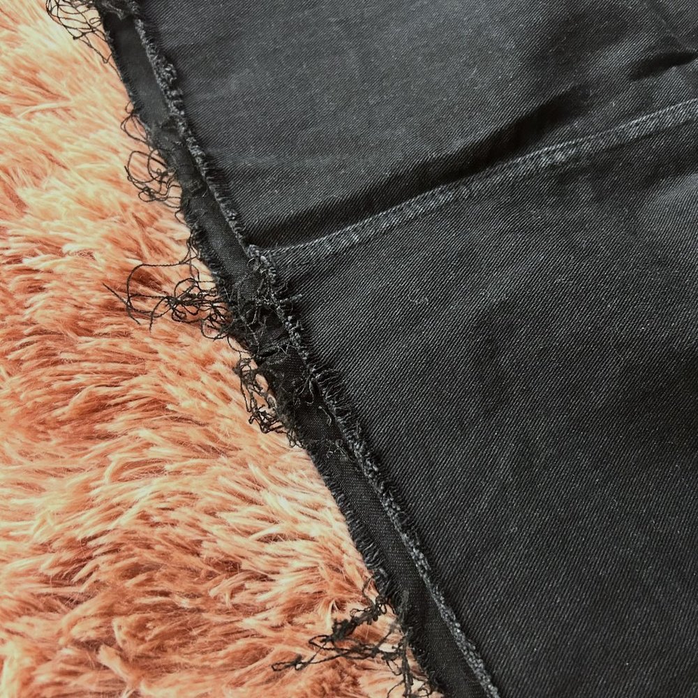 Short Distressed Denim Skirt - Picture 5 of 6